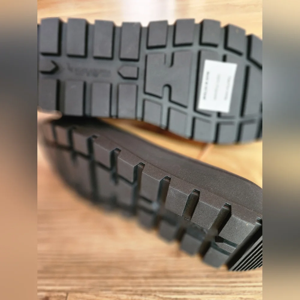 Size 8 - New Koolaburra By UGG Mini Hybrid Winter Boot Chestnut - Picture 14 of 16